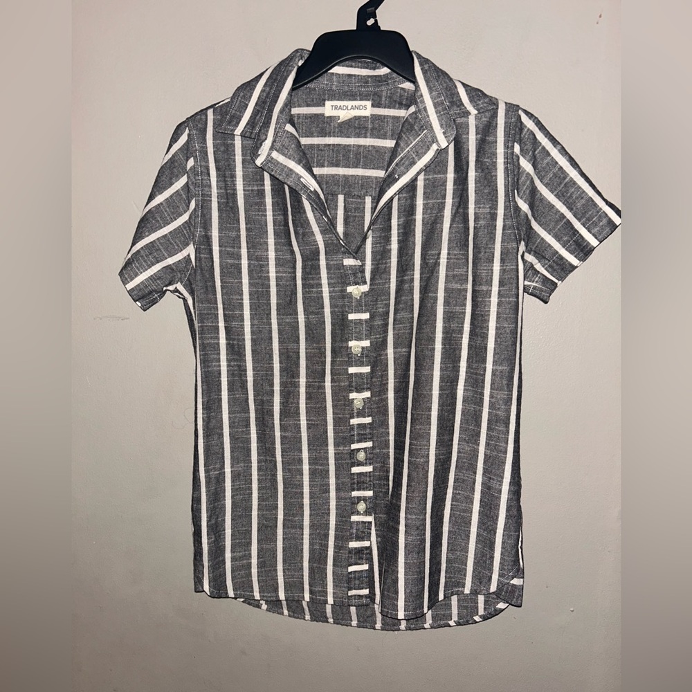 Tradlands Shirt - gray/white stripe short sleeve button front